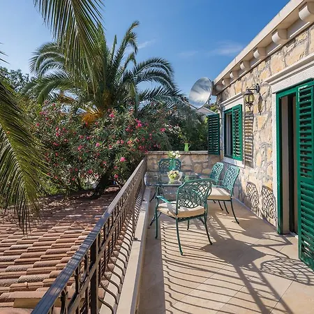 Villa Kustra Orebić